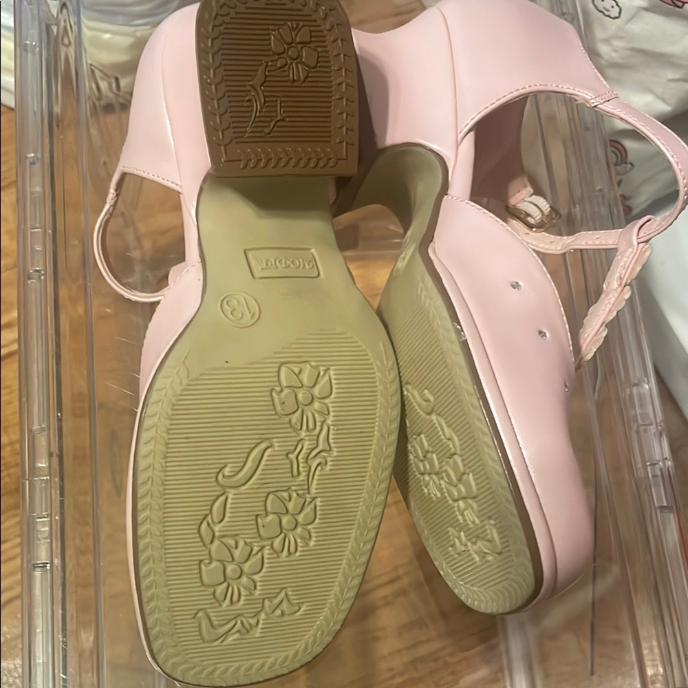 Pink Kids Shoes with Floral Design - Picture 2 of 3